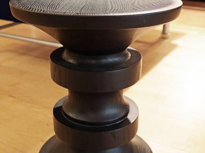 tabouret eames noir odile vintage vevey