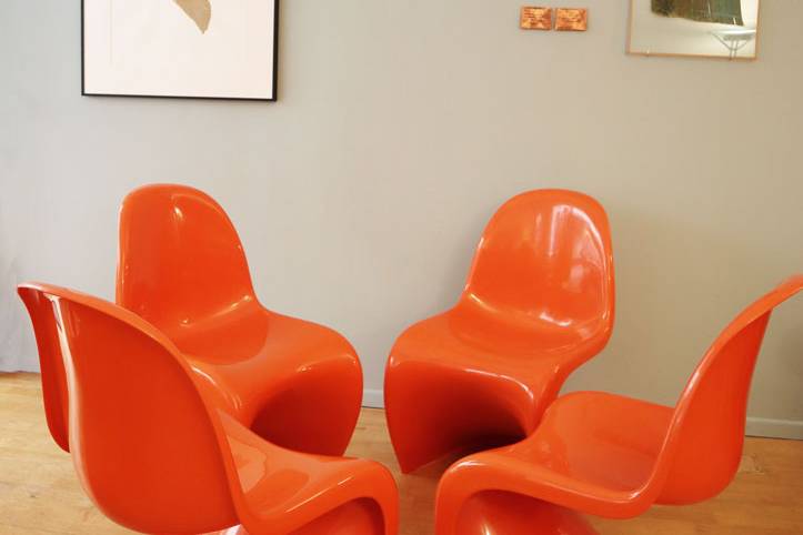 set-4-panton-chairs-orange-71 galerie odile vevey